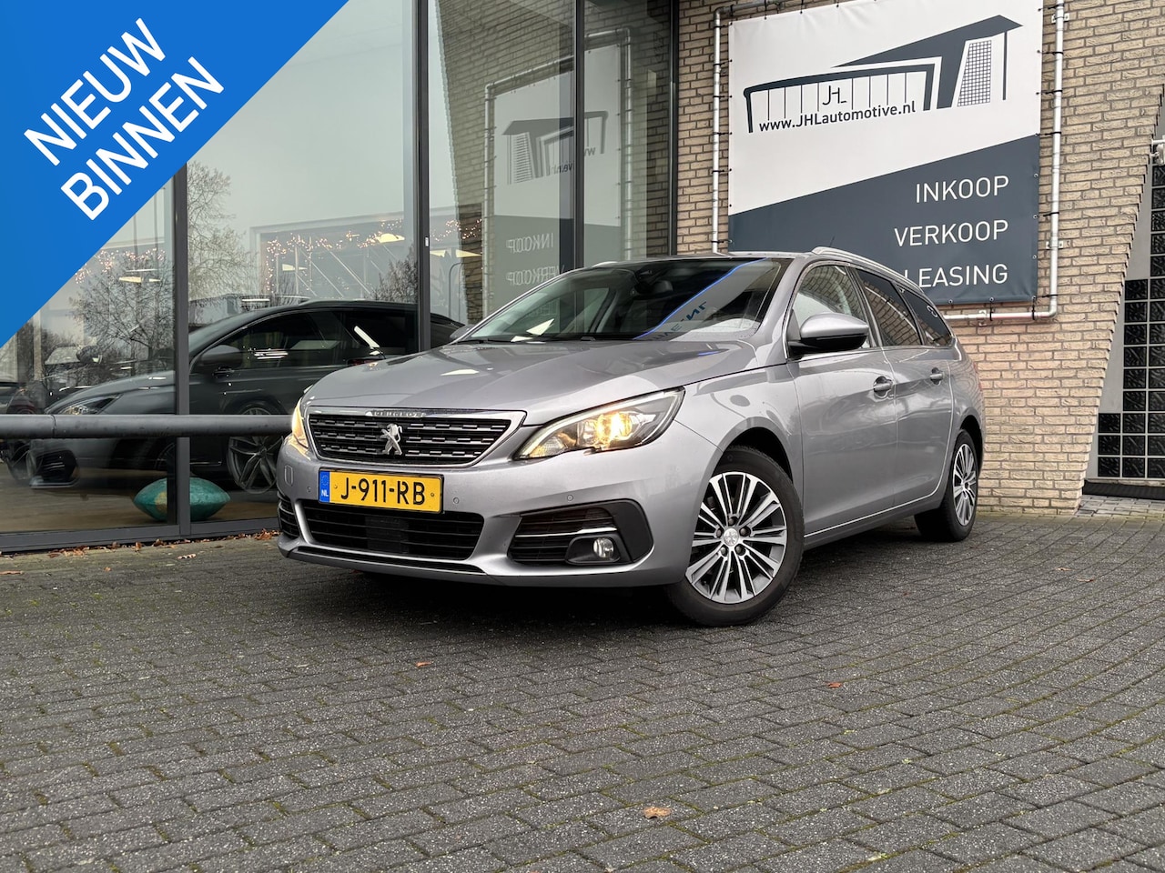 Peugeot 308 SW - 1.2 PureTech*ECC*ACC*CAM*NAVI*HAAK*CARPLAY* - AutoWereld.nl