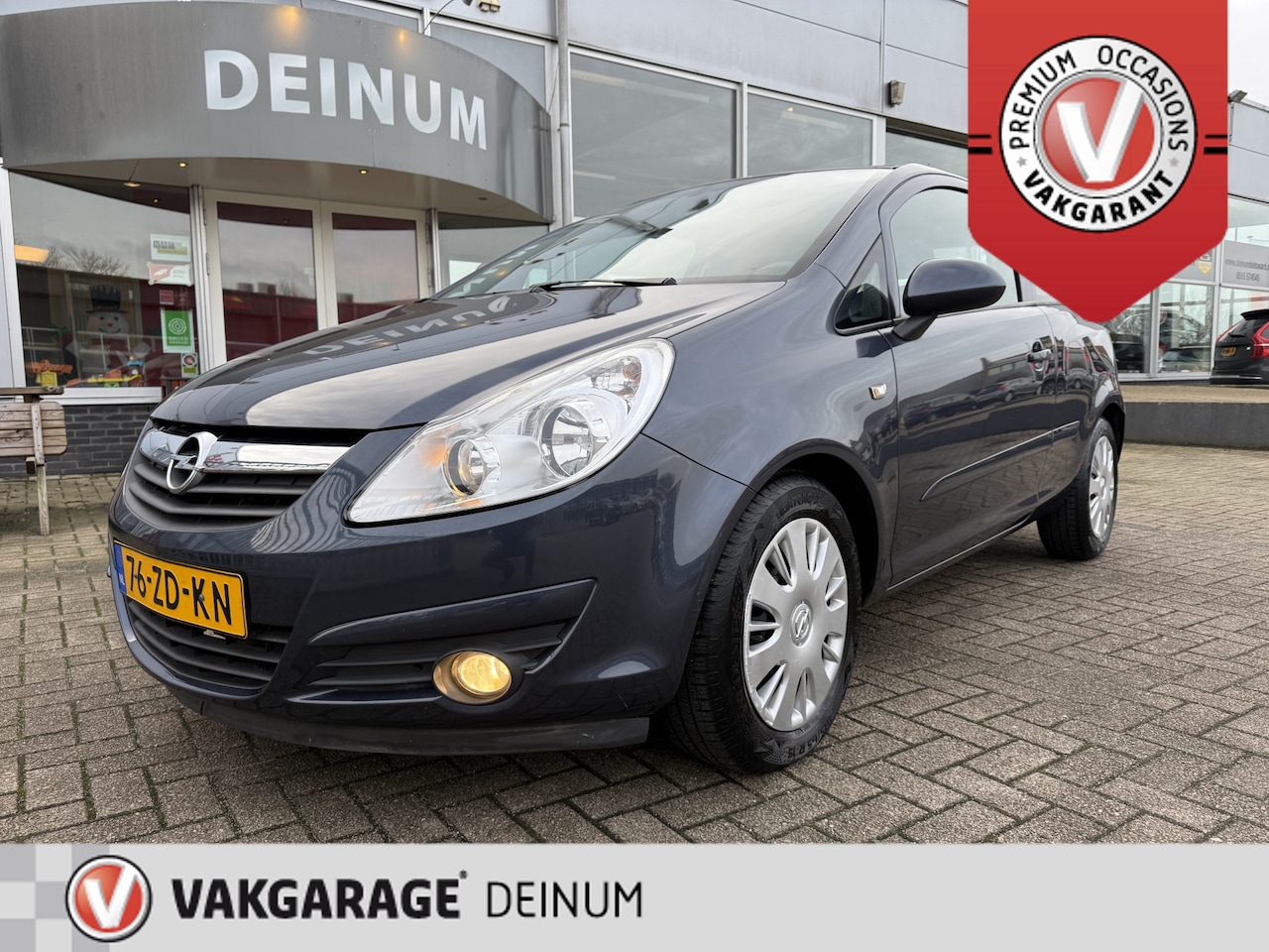 Opel Corsa - 1.4-16V Enjoy 76.000 KM..!! Airco, Elektr.ramen, Centr.vergr, Volledig onderhouden.. - AutoWereld.nl