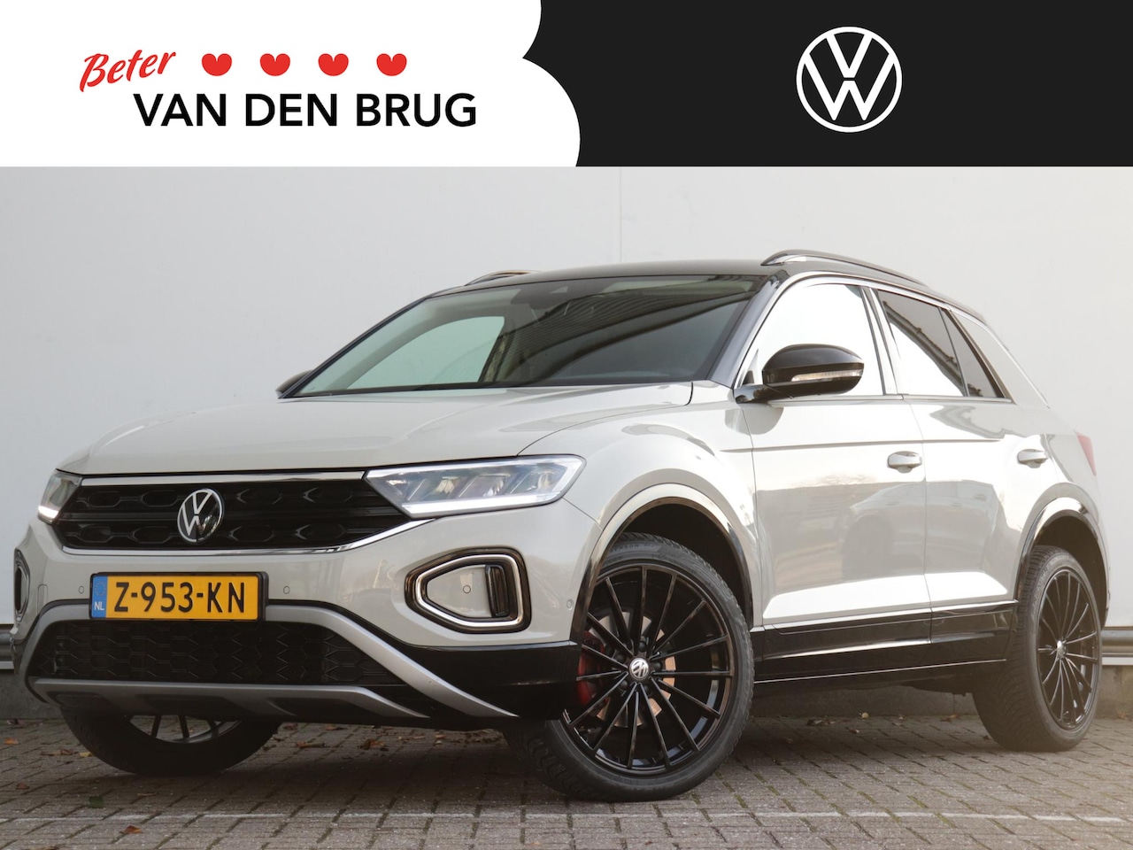 Volkswagen T-Roc - 1.0 TSI Life | NL-auto | Parkeersensoren | LED | - AutoWereld.nl