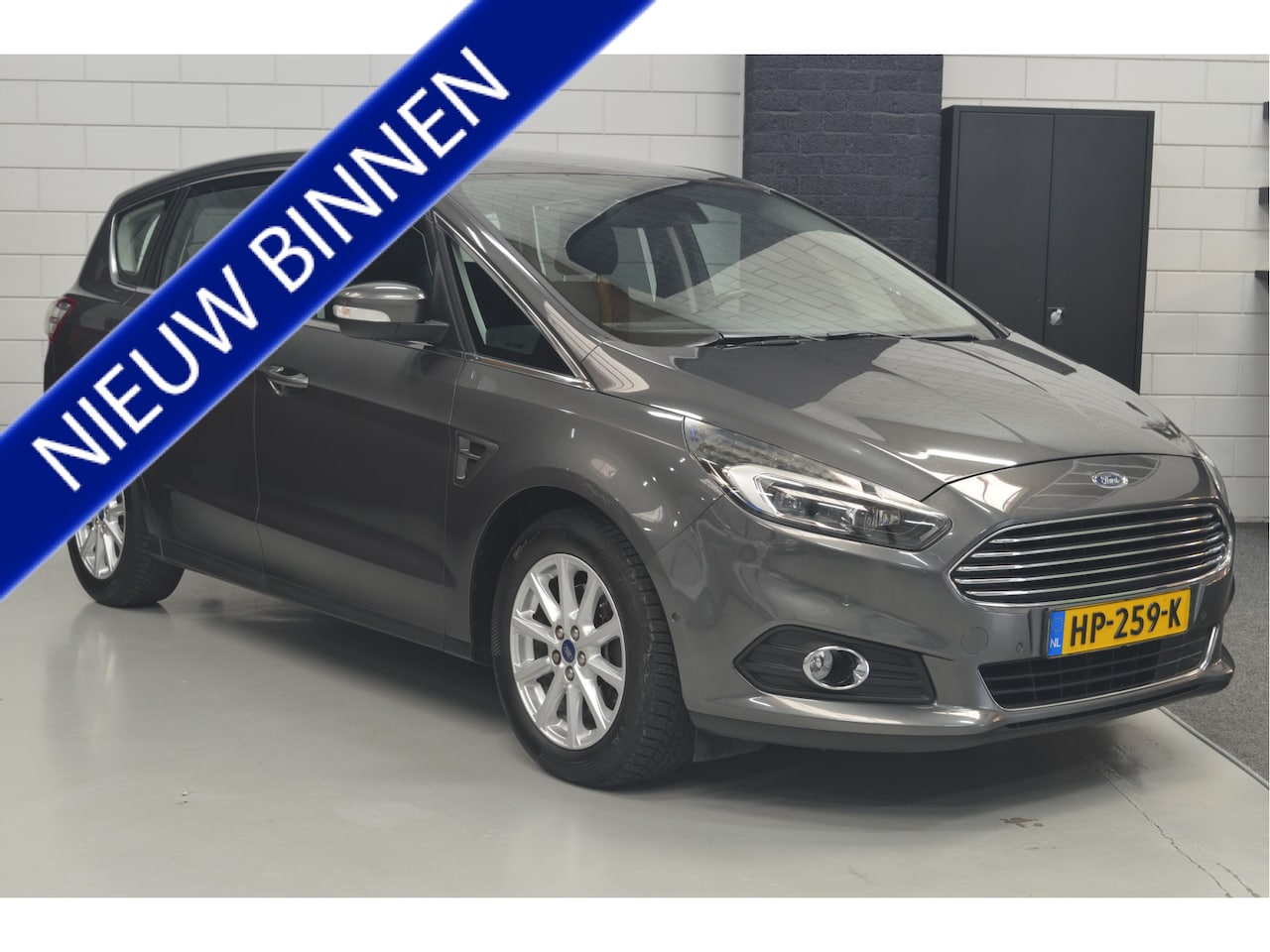 Ford S-Max - 2.0 Titanium 7persoons // AUTOMAAT // ADAPTIVE CRUISE // STUUR&STOELVERWARMING // ELECTR. - AutoWereld.nl