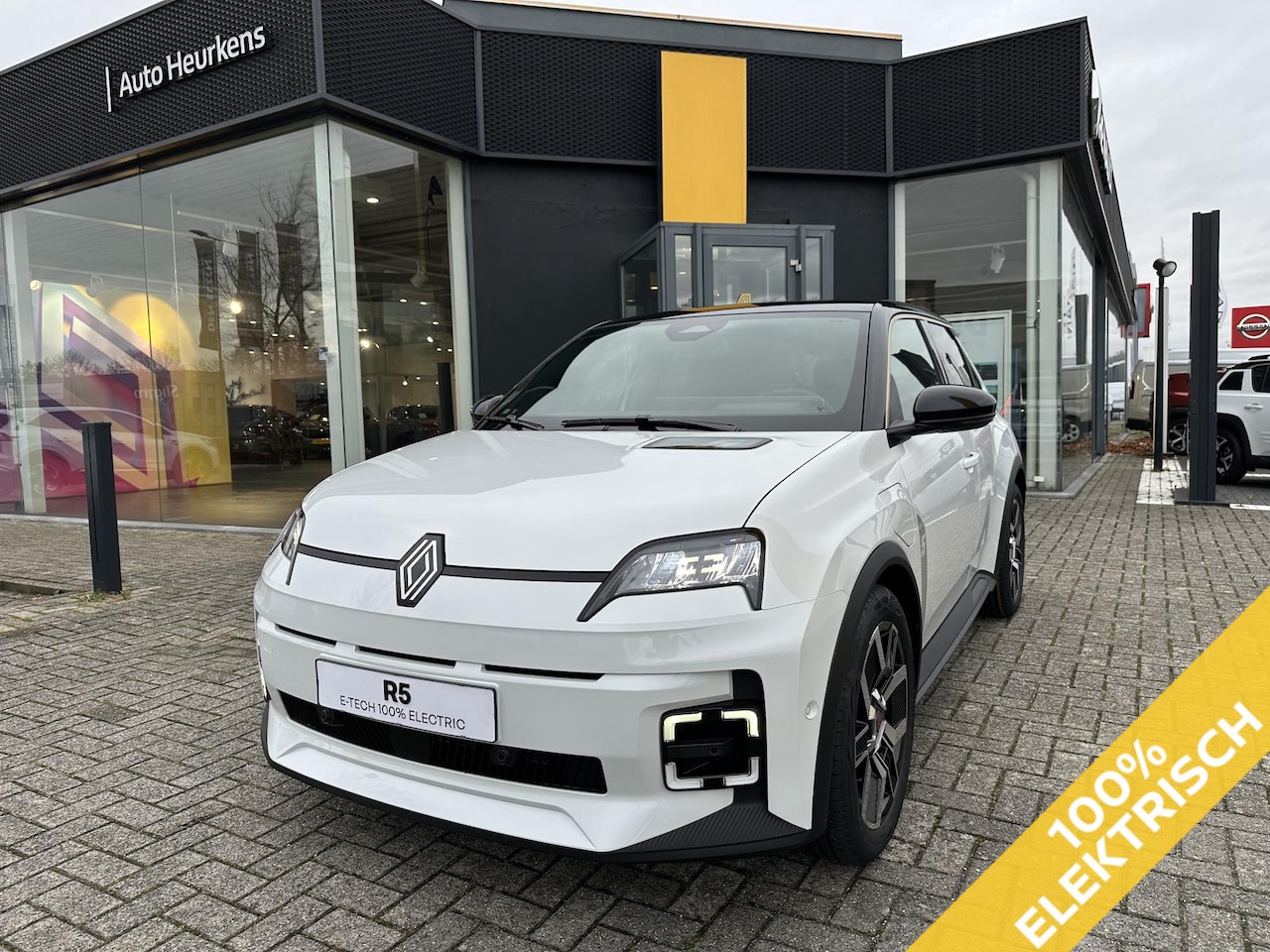 Renault 5 - Techno Urban Range Techno 120 pk l Nog dit jaar uit voorraad leverbaar! l € 1.700 voorraad - AutoWereld.nl