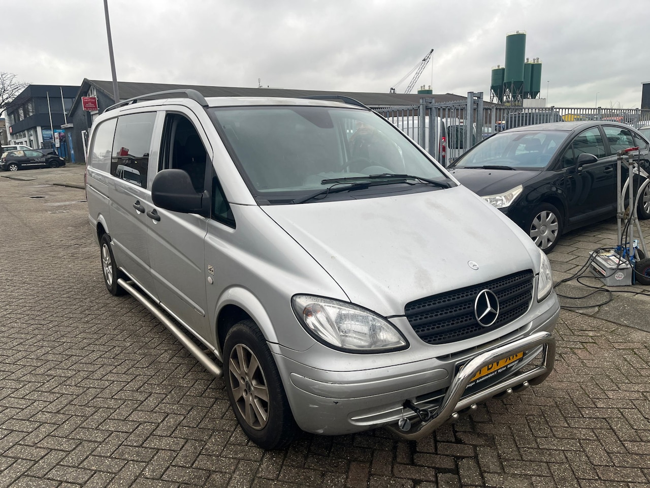 Mercedes-Benz Vito - 111 CDI 320 Lang DC standaard Bj. 2006 *Airco* Koppeling kapot - AutoWereld.nl
