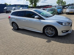 Ford Focus Wagon - 1.0 ST Line