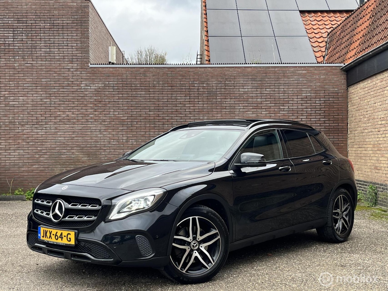 Mercedes-Benz GLA-Klasse - 250 | PANO| StoelVerw| Camera |Elek.Klep - AutoWereld.nl
