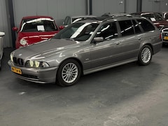 BMW 5-serie Touring - 530d Lifestyle Edition Automaat APK Schuifdak