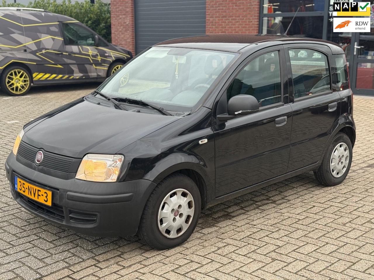 Fiat Panda - 1.2 Actual|Nieuwe apk|Radio - AutoWereld.nl