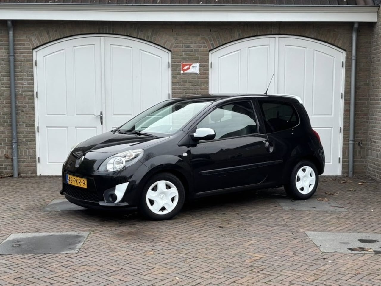 Renault Twingo - 1.2-16V Collection Sportieve look - AutoWereld.nl