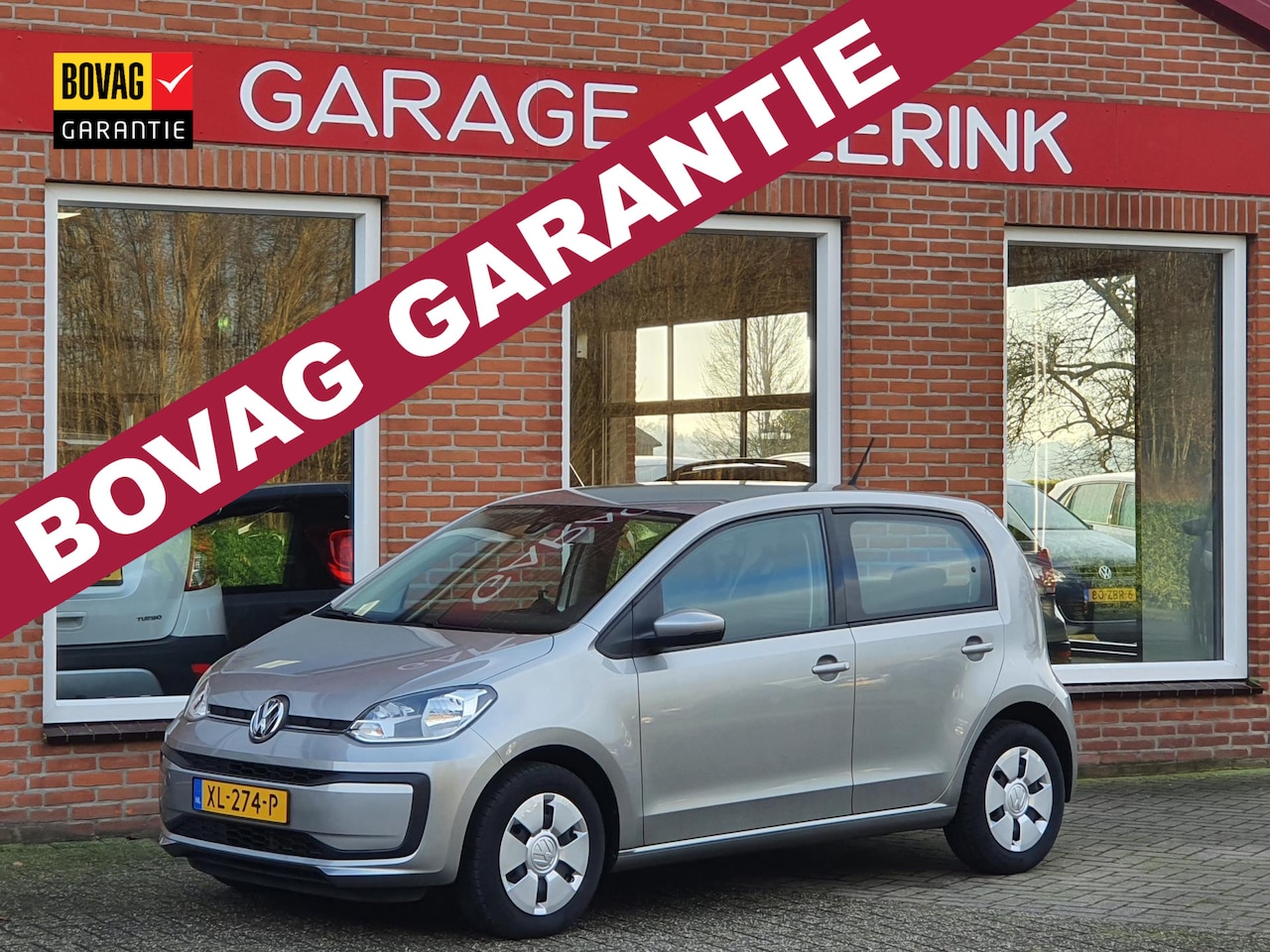 Volkswagen Up! - 1.0 BMT move up! 60PK 5drs airco, navi, carkit, dab, elektr.ramen, trekhaak - AutoWereld.nl
