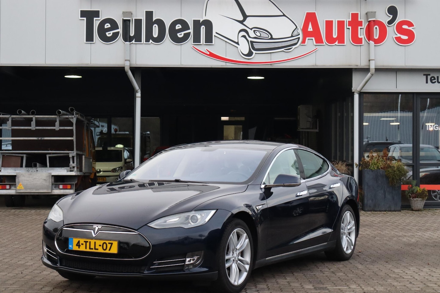 Tesla Model S - 85 Base Foto's volgen, - AutoWereld.nl
