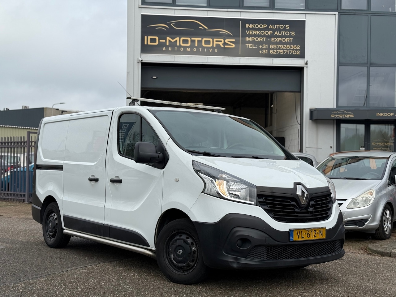 Renault Trafic - 1.6 dCi T27 L1H1 Comfort cruise navi rijdt perfect - AutoWereld.nl