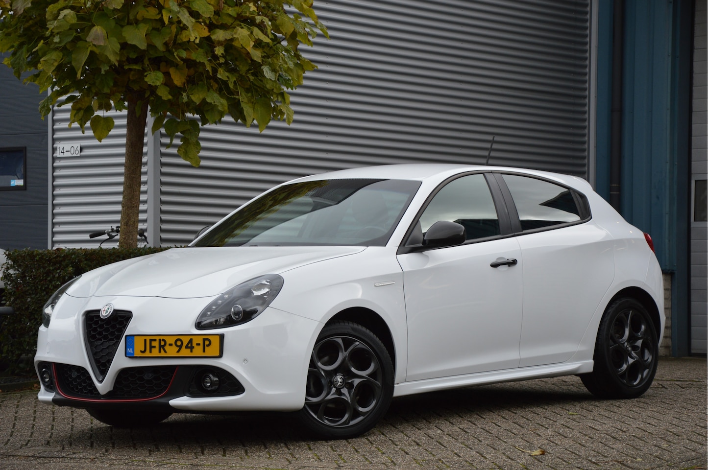 Alfa Romeo Giulietta - 1.4 Turbo Sport 1.4 Turbo Sport - AutoWereld.nl