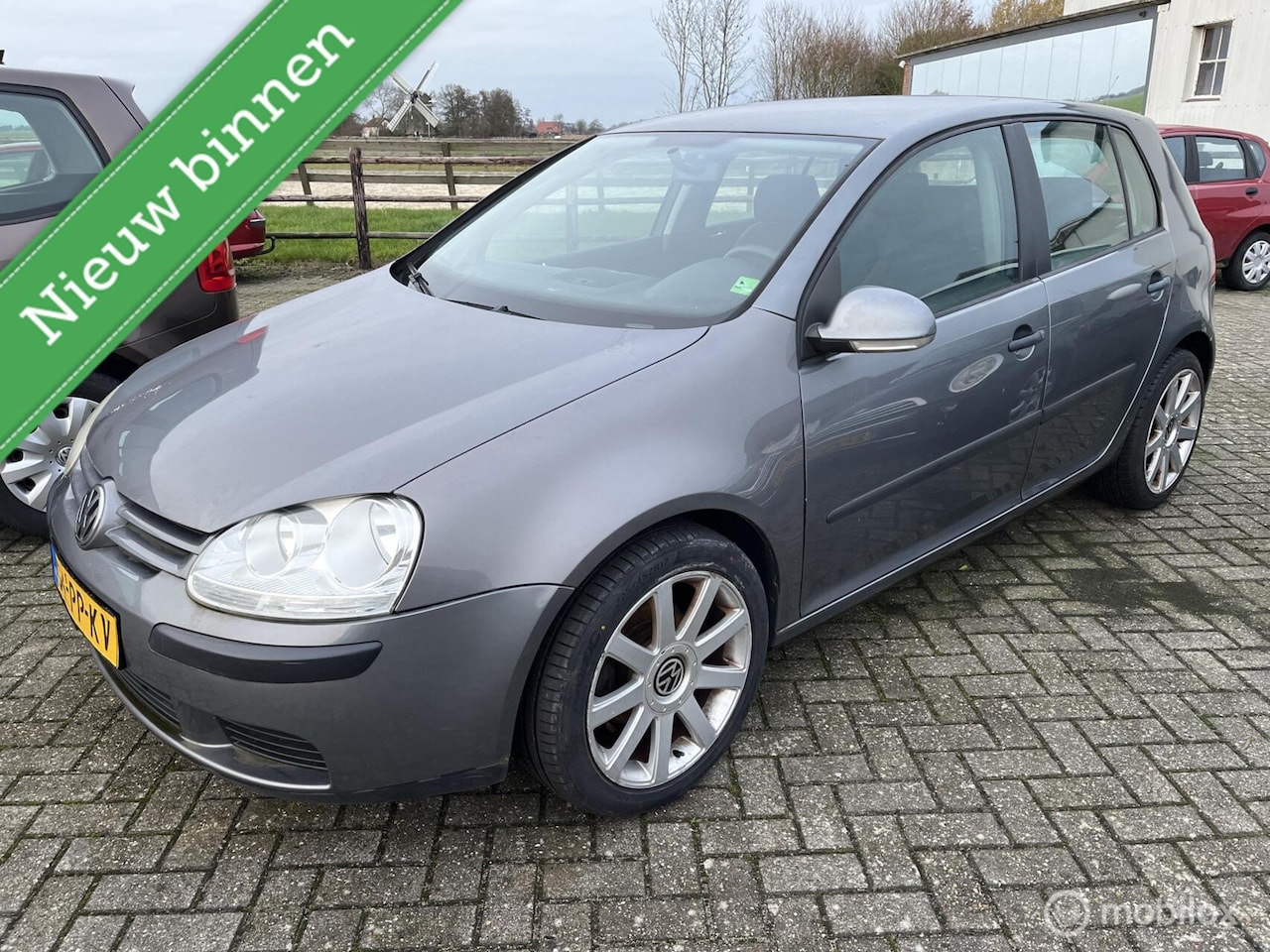 Volkswagen Golf - 1.6 FSI Trendline APK 11 2027 - AutoWereld.nl