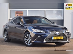 Lexus ES - 300h Business Line LEDEREN BEKLEDING/KEYLESS/CAMERA