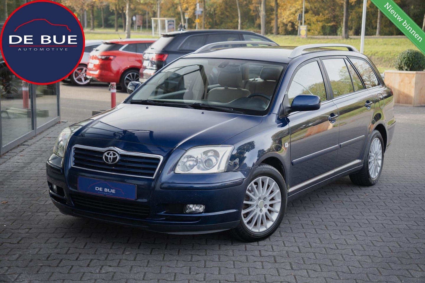 Toyota Avensis Wagon - 1.8 VVTi Linea Sol|Org NL NAP|Trekhaak|Airco|All-Season|Youngtimer|Volledig Onderhouden - AutoWereld.nl