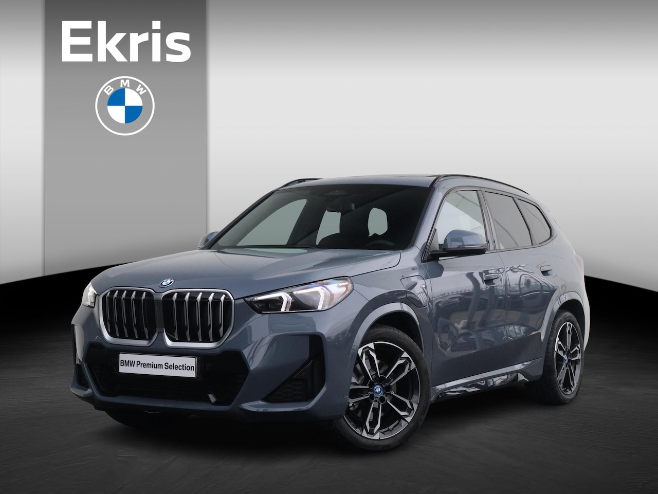 BMW X1 - xDrive25e M Sportpakket/ Stuurwiel verwarmd/ Comfort Access/ Elektrische Trekhaak/ panoram - AutoWereld.nl