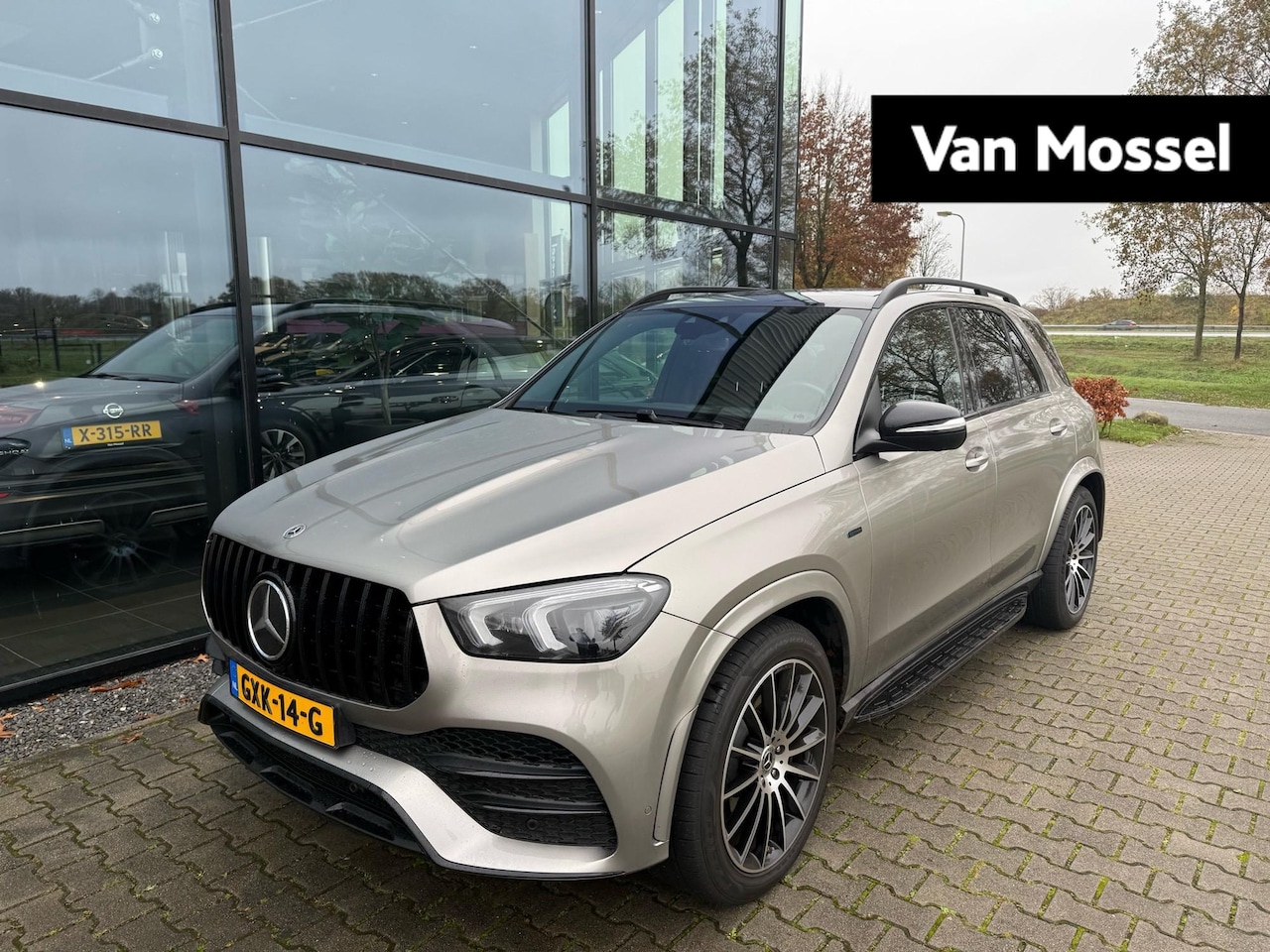 Mercedes-Benz GLE-Klasse - 350 de 4MATIC Premium Plus AUTOMAAT | AMG | LUCHTVERING | ADAPTIEVE CRUISE | PANORAMADAK | - AutoWereld.nl
