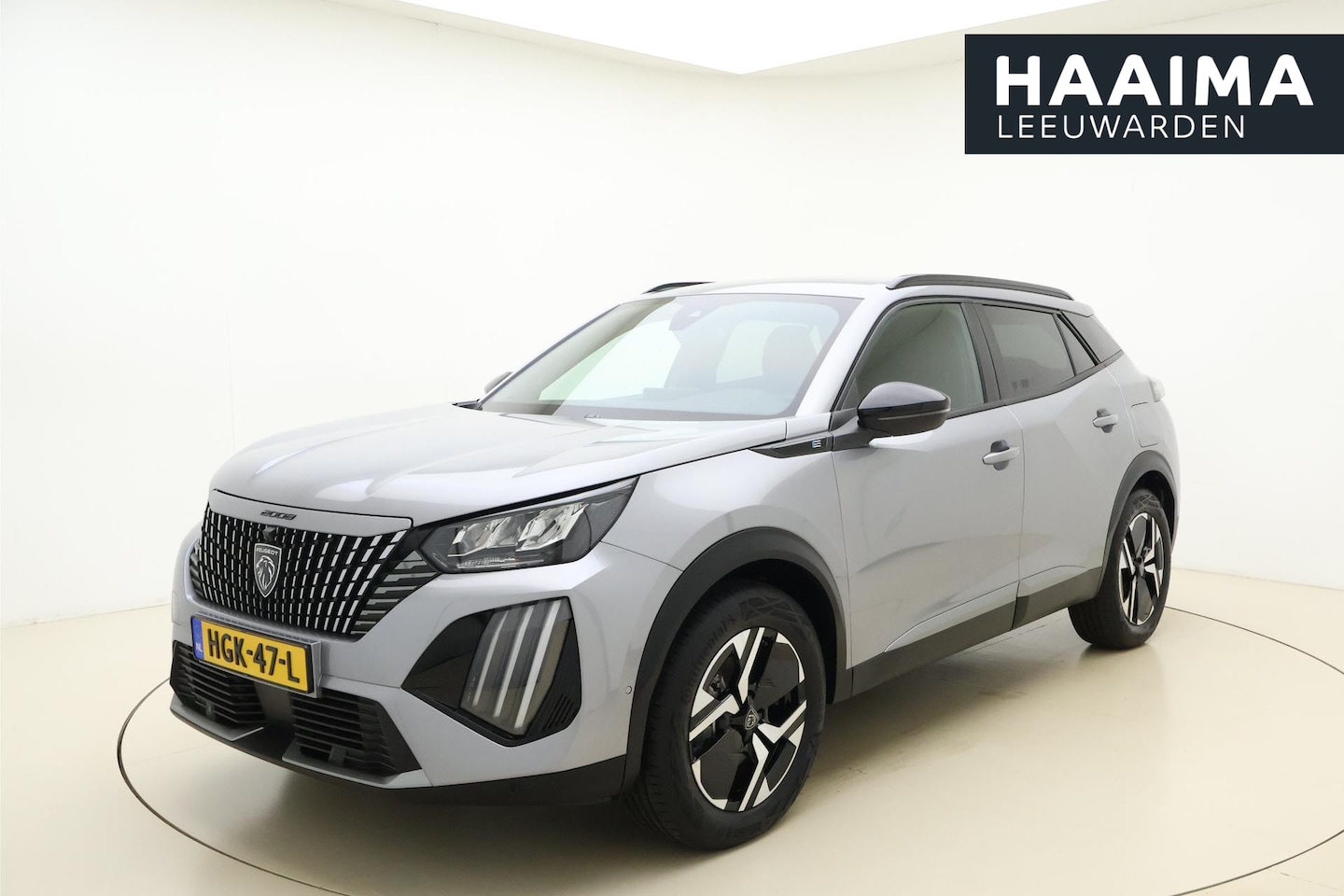 Peugeot e-2008 - EV Allure Avantage 54 kWh 100% Elektrisch | Parkeersensor | Camera | Cruise Control | Mirr - AutoWereld.nl