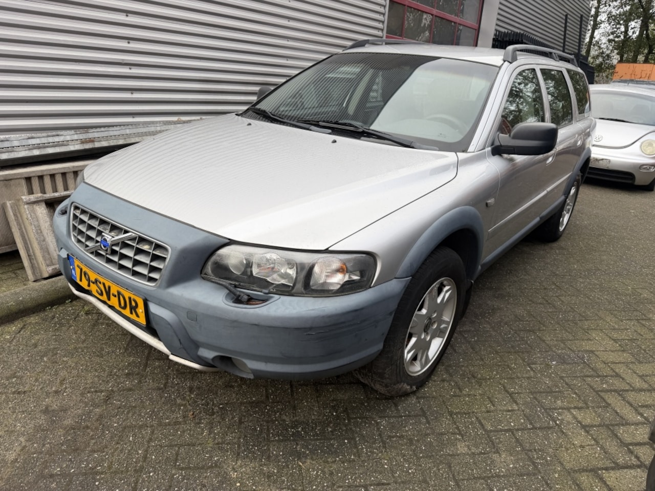 Volvo V70 Cross Country - 2.4 T Geartr. Comf. 2.4 T Geartr. Comf. - AutoWereld.nl