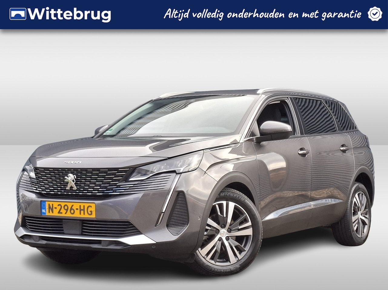 Peugeot 5008 - 1.2 PureTech Blue Lease Allure | 7-Zits | Trekhaak | Navigatie | Camera | Keyless Achterkl - AutoWereld.nl