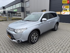 Mitsubishi Outlander - 2.0 PHEV Instyle X-Line