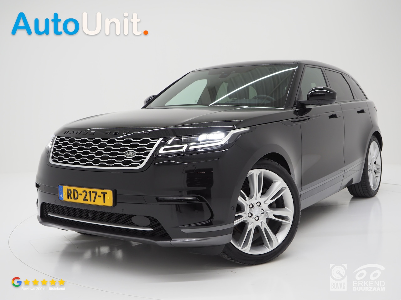 Land Rover Range Rover Velar - 3.0 V6 AWD 300PK | NL Auto | LED | Panorama | Luchtvering | 360 | Trekhaak - AutoWereld.nl