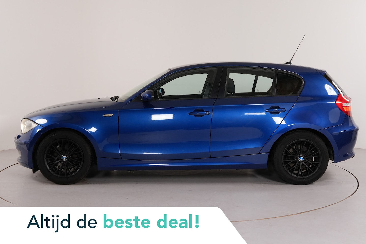 BMW 1-serie - 116i Executive | Ketting nieuw | Leer | Bi-Xenon | - AutoWereld.nl