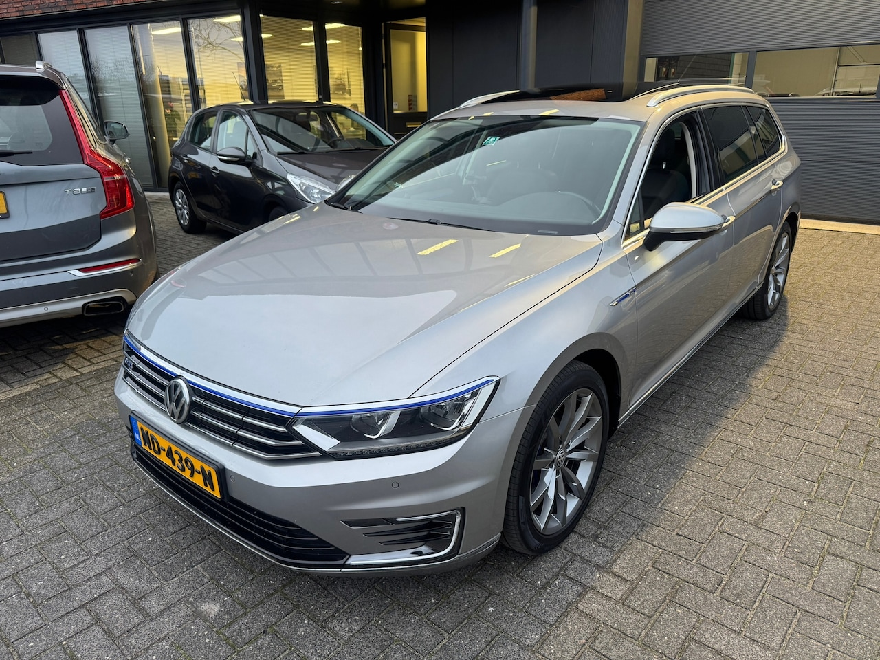 Volkswagen Passat Variant - 1.4 TSI GTE Highline PANO TREKHAAK ALCANTARA CAMERA ORIG NL NAP - AutoWereld.nl