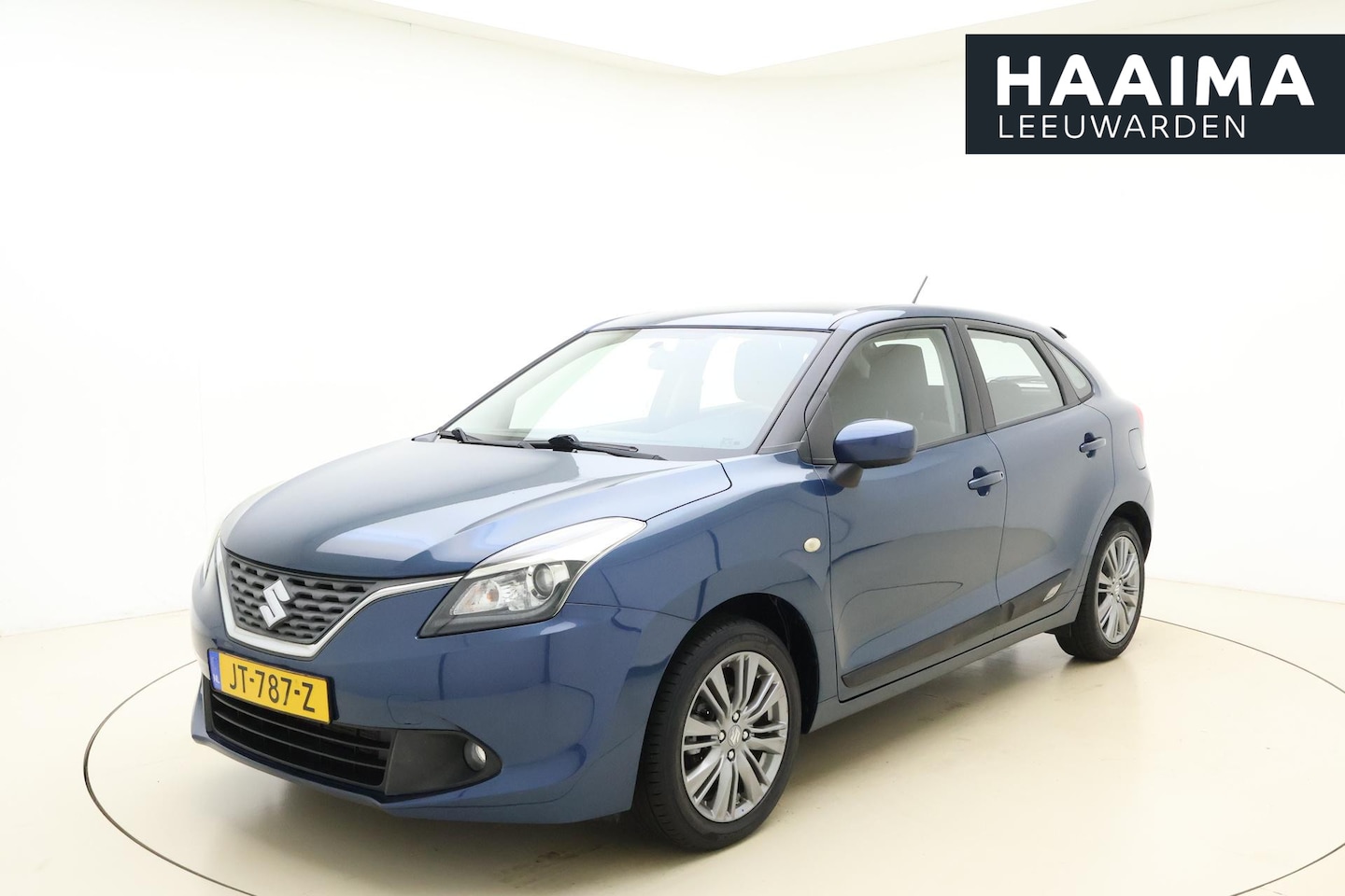 Suzuki Baleno - 1.2 Exclusive 90 PK | Handgeschakeld | Trekhaak | Stoelverwarming | Airco | Licht Metalen - AutoWereld.nl