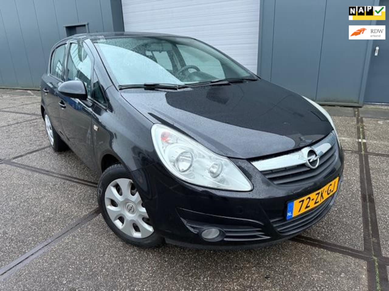Opel Corsa - 1.2-16V Enjoy - APK - AIRCO - NAP - - AutoWereld.nl
