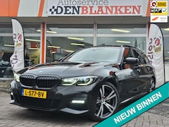 BMW 3-serie Touring - 320e High Executive M Pakket BJ.2021 / Panodak / Leder / Navi / Camera / Digi Dashb. / 19"