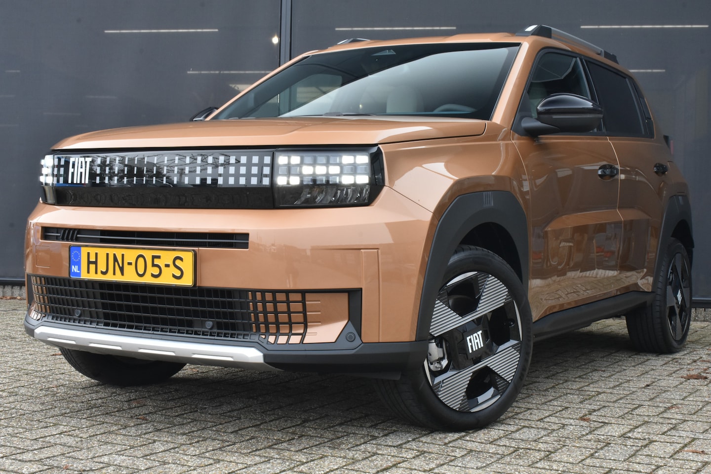 Fiat Grande Panda - La Prima 11 kW 44 kWh | Stuur/Stoelverwarming | Navigatie | Achteruitrijcamera | Climate C - AutoWereld.nl