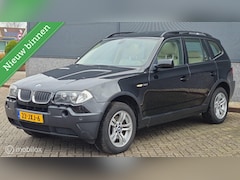 BMW X3 - 3.0i Executive YOUNGTIMER PANODAK NAVIGATIE TREKHAAK