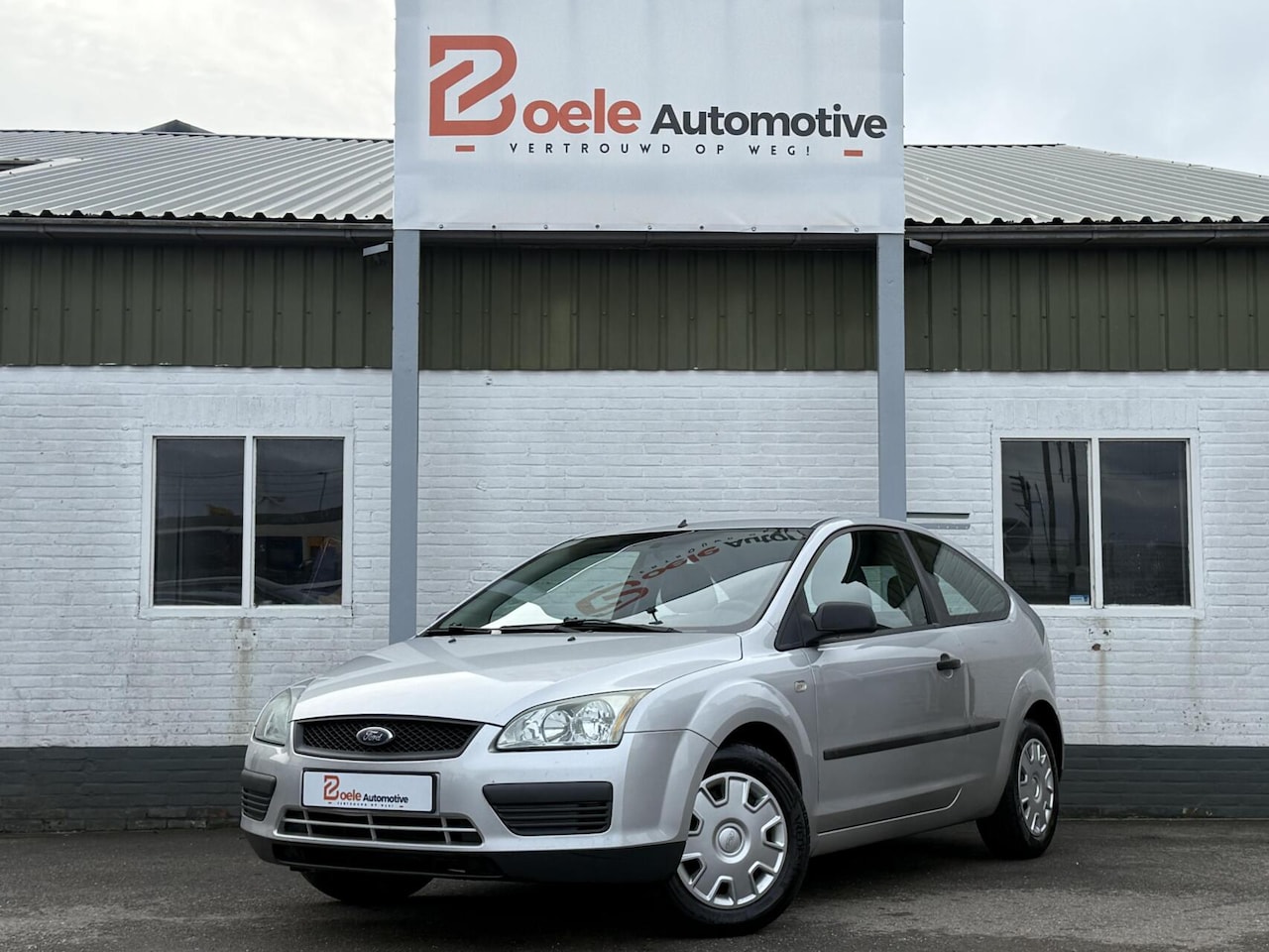 Ford Focus - 1.4-16V Trend / Nwe APK / Distributie V.V. / Airco / Cruise - AutoWereld.nl