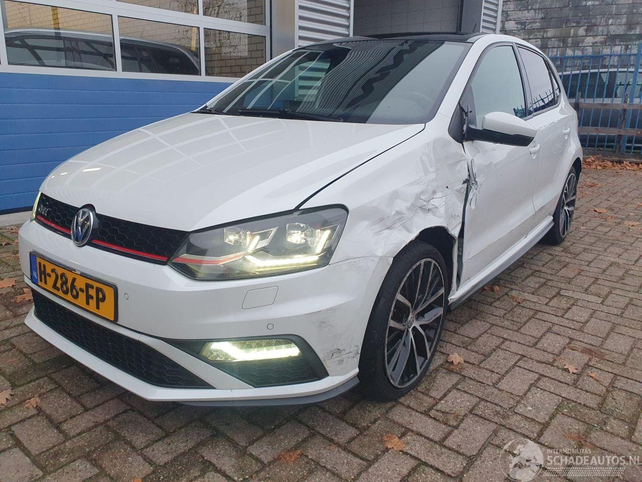 Volkswagen Polo - 1.8 TSI GTI DSG Automaat - AutoWereld.nl