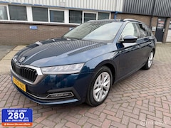 Skoda Octavia Combi - 1.0 e-TSI Business Edition Plus