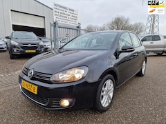 Volkswagen Golf - 1.2 TSI Highline BlueMotion/Apk 04-04-2026