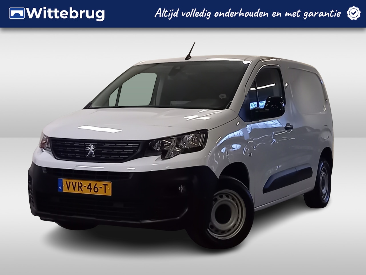 Peugeot Partner - 1.5 BlueHDi 100 S&S L1 3 Zitter | Navigatie | Trekhaak | - AutoWereld.nl