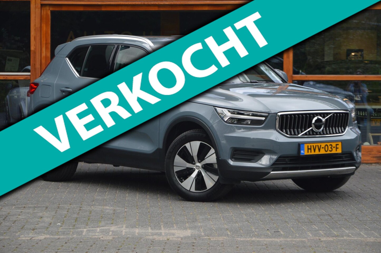Volvo XC40 - T4 Hybride Inscription | Camera | Stoel + Stuur Verwarmd | Apple CarPlay | Parkeersensoren - AutoWereld.nl