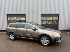 Volvo XC70 - 2.4 D5 SUMMUM