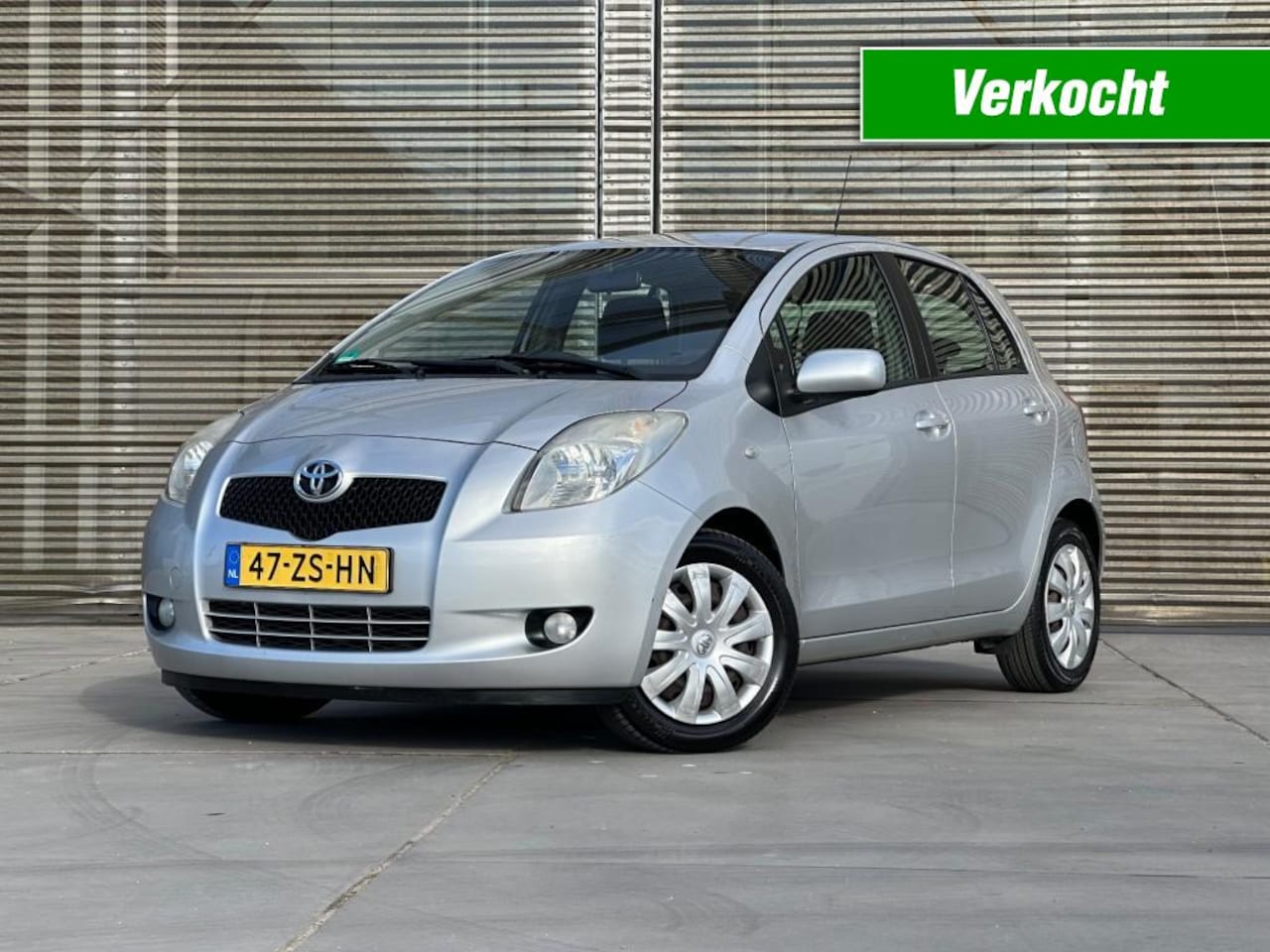 Toyota Yaris - 1.3 VVTi Sol MMT AIRCO/AUTOMAAT !! - AutoWereld.nl