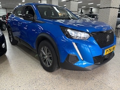 Peugeot 2008 - 1.2 Navigatie Apple Android PDC Camera ECC Airco Cruise