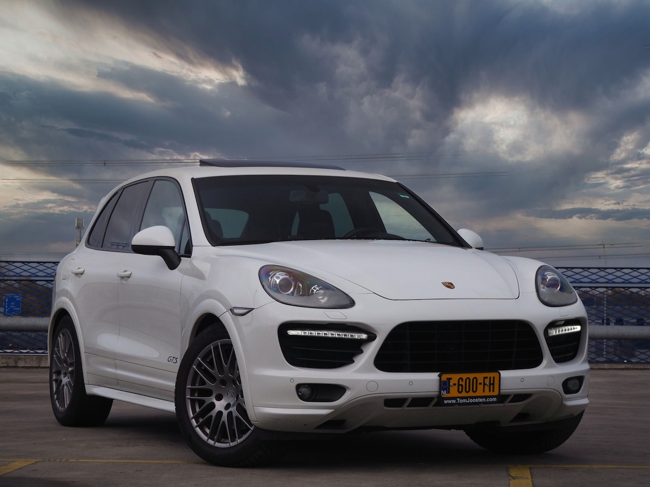Porsche Cayenne - 4.8 GTS - NIEUWSTAAT - SPORTUITLAAT - - AutoWereld.nl