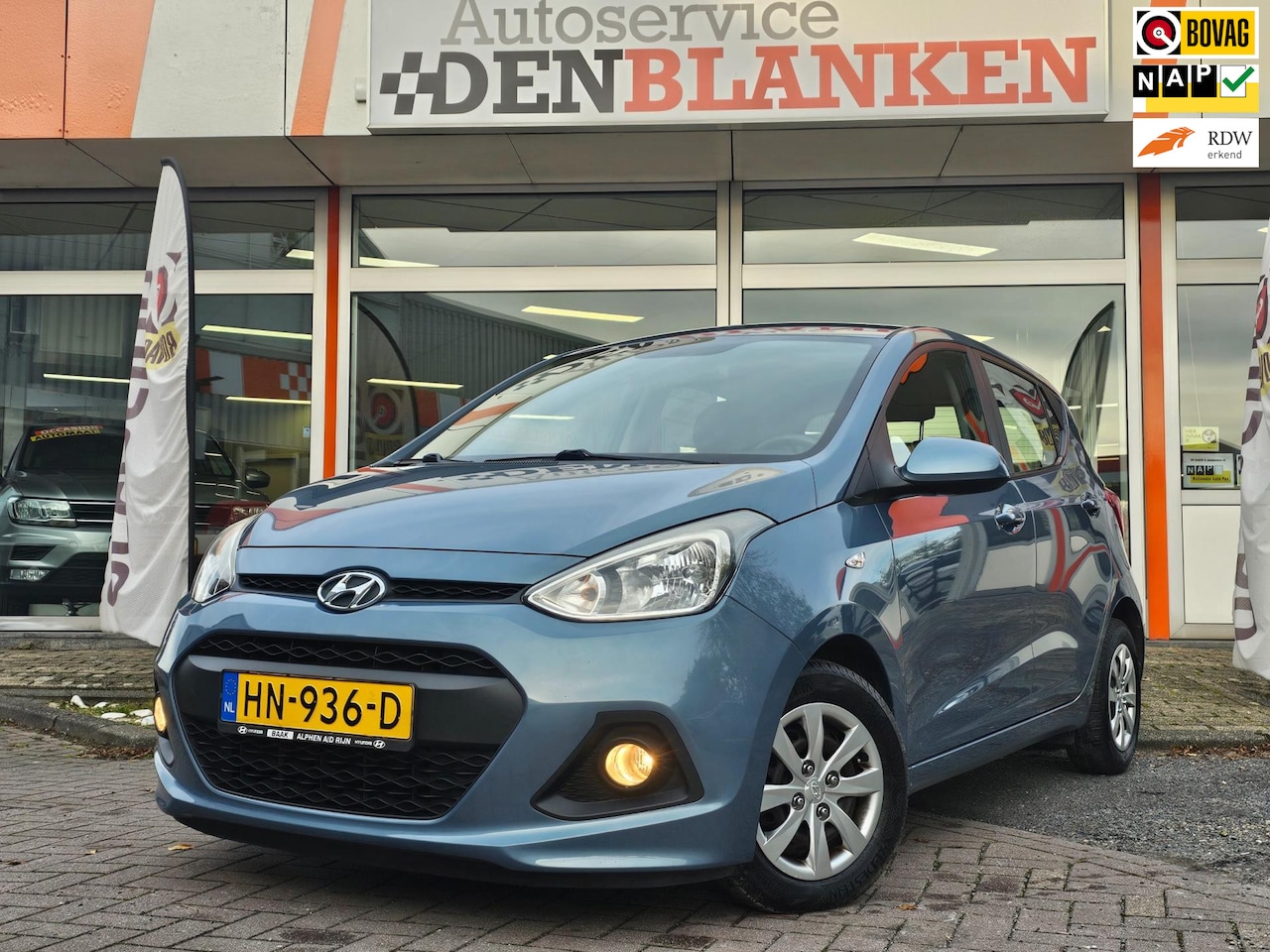 Hyundai i10 - 1.0i i-Motion Comfort BJ.2016 / Navi / Cruise / Clima / Elektr. Pakket !! - AutoWereld.nl
