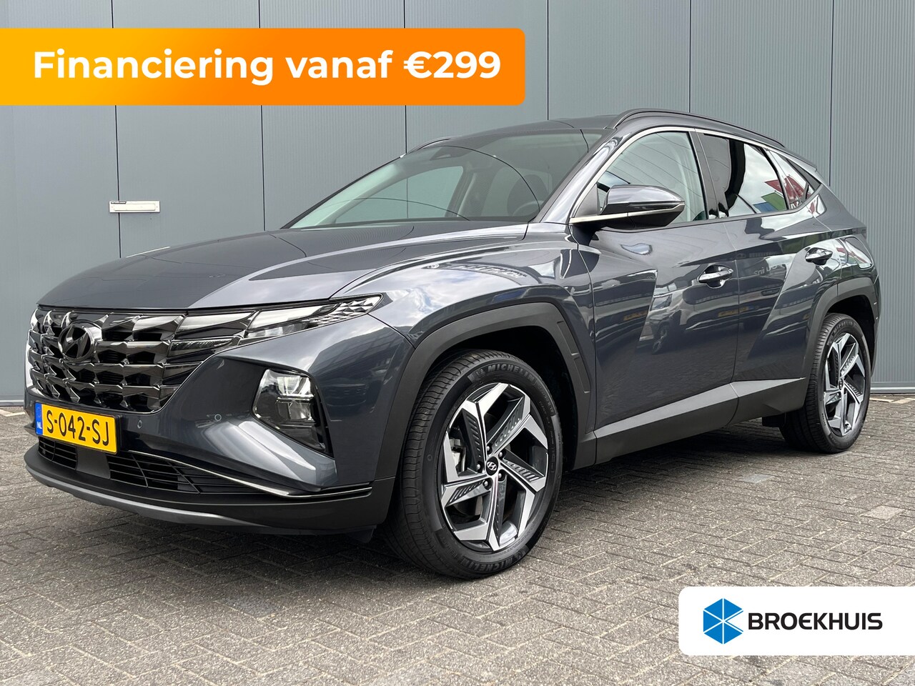 Hyundai Tucson - 1.6 T-GDI 265pk PHEV Comfort Smart 4WD (299,- p/m Demo Deal!) | Climate | Camera | Carplay - AutoWereld.nl