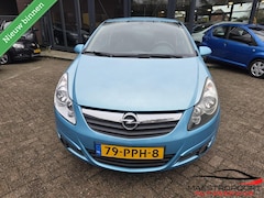 Opel Corsa - 1.4 • 2011 • NL-auto • 146.000 km • netjes