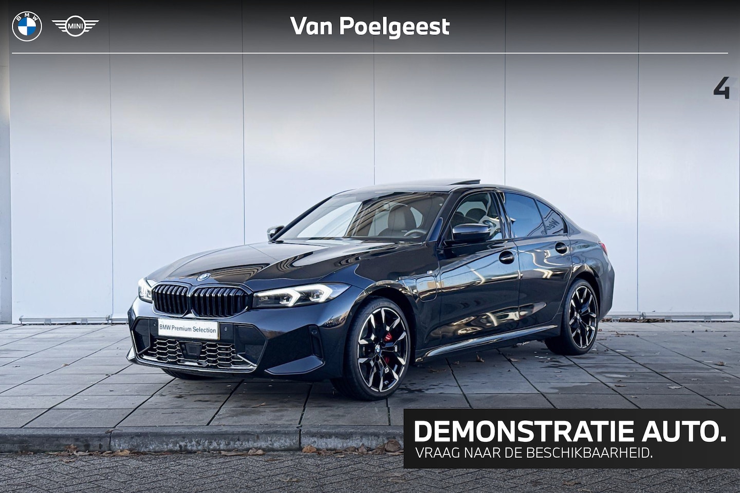 BMW 3-serie - Sedan 330e M-Sport Glazen Schuifdak / 19 inch / Active Cruise Controle - AutoWereld.nl