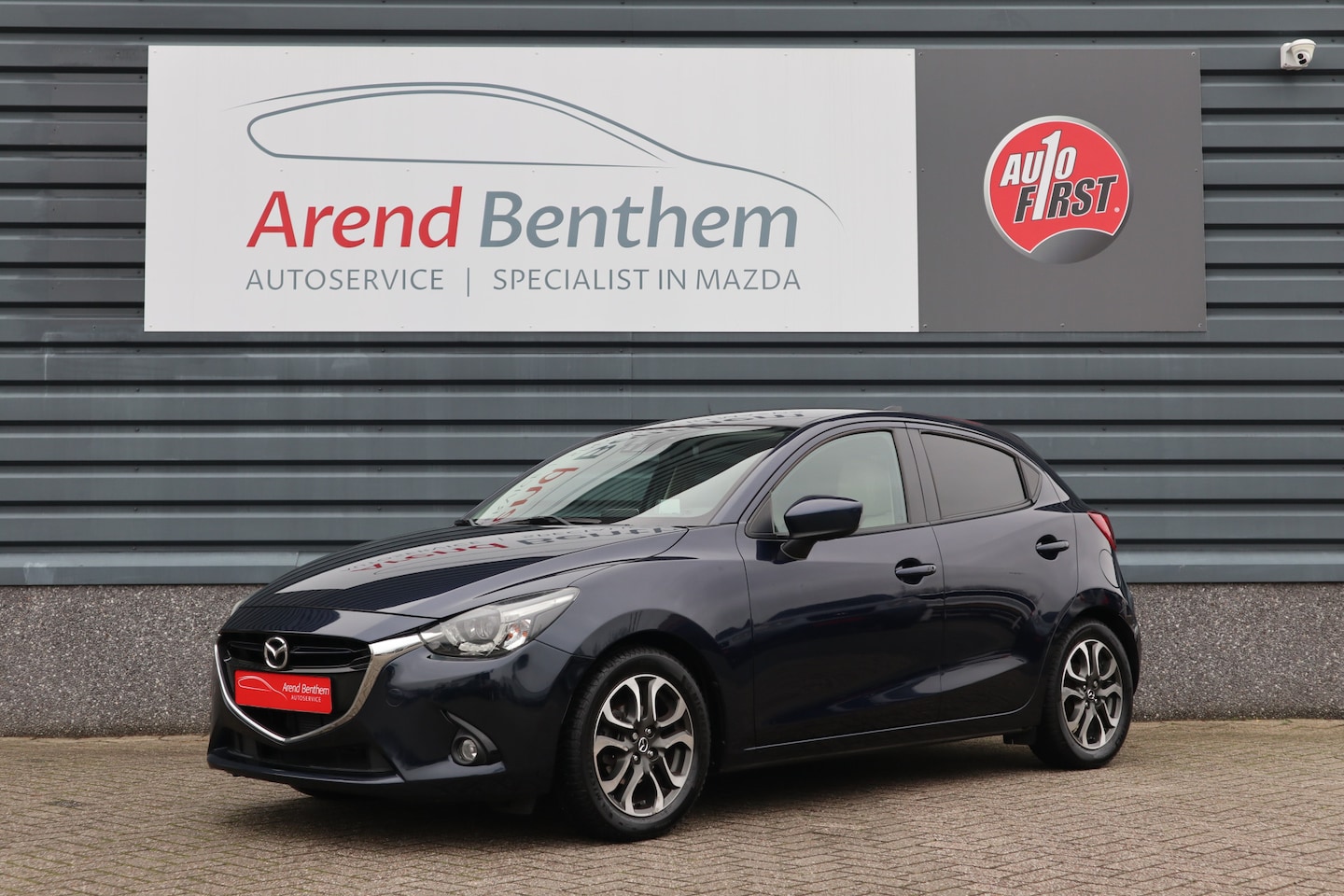 Mazda 2 - 1.5 Skyactiv-G GT-M Licht lederen interieur - AutoWereld.nl