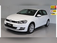 Volkswagen Golf - 1.2 TSI Highline