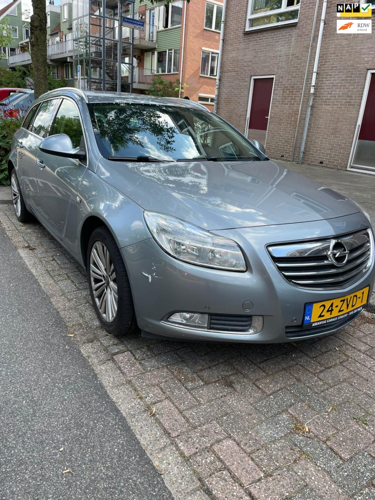 Opel Insignia Sports Tourer - 2.0 CDTI EcoFLEX Business+ - AutoWereld.nl