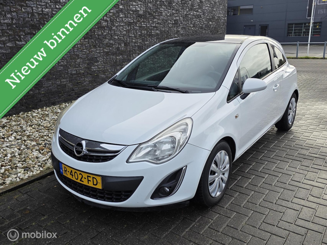 Opel Corsa - 1.3 CDTi Selection - Cruise - Airco - Isofix - AutoWereld.nl